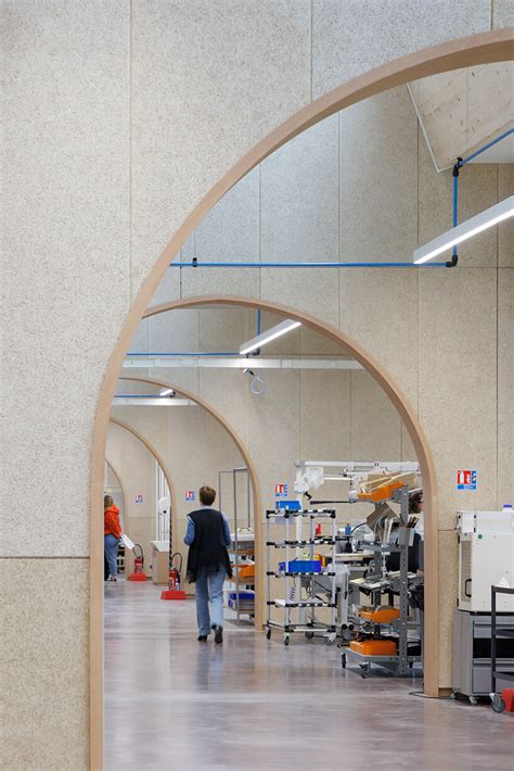 lina ghotmeh brings sweeping arches to new hermès workshop